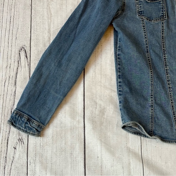 Vintage Hard Rock Cafe Philadelphia size XL women’s blue denim jacket - Picture 4 of 14